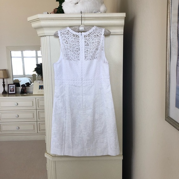 SOLD Lilly Pulitzer  Leigh Stretch Shift 8 NWT - Picture 2 of 5